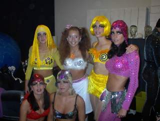 Die den Abend verst haben. Die GoGo-Girls